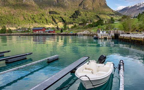 Hovsfjellet: Water, Zwemwater, Waterloop, Meer, Pier, Dok, Kust En Oceanic Landvormen, Boot, Toeristische Attractie, Kust