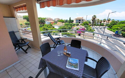 Fréjus 561: Appartement, Balkon, Stoel, Hotel