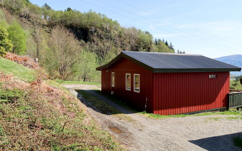 Lihesten: Lucht, Fabriek, Gebouw, Venster, Natuurlijk Landschap, Hout, Hoogland, Land Lot, Huis, Helling