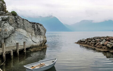 Hardangerrorbu: Water, Zwemwater,  Felsen\, Kust En Oceanic Landvormen, Meer, Waterloop, Bank, Reflectie, Kust, Bergketen