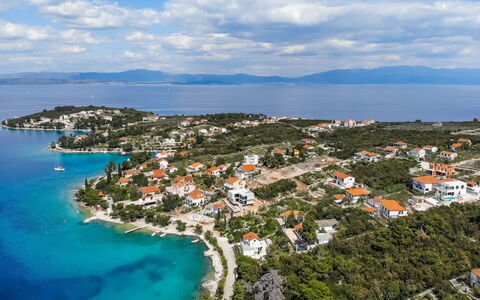Jakša: Luchtfotografie, Vogelperspectief, Kust, Zee,  Dorf\, Lucht, Kust En Oceanic Landvormen, Fotografie, Onroerend Goed, Toerisme