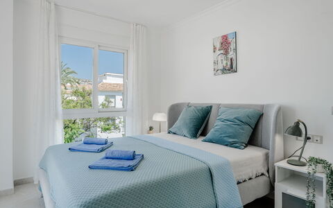 Venecia: Meubilair, Interieur Ontwerp, Bed, Slaapkamer, Verdieping, Muur, Flooring, Hout, Kamer, Laken
