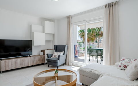 Venecia: Meubilair, Interieur Ontwerp, Flooring, Hout, Verdieping, Bankstel, Woonkamer, Plafond, Kamer, Huis