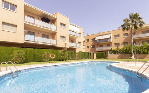 Mas de Clariana: Eigendom, Gebouw, Woongebied, Onroerend Goed, Appartement, Zwembad, Condominium, Huis, Toevlucht, Huis