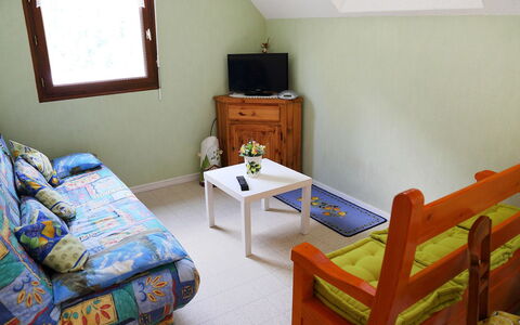 Les Marmottes: Kamer, Meubilair, Eigendom, Slaapkamer, Bed, Laken, Verdieping, Interieur Ontwerp, Huis, Onroerend Goed