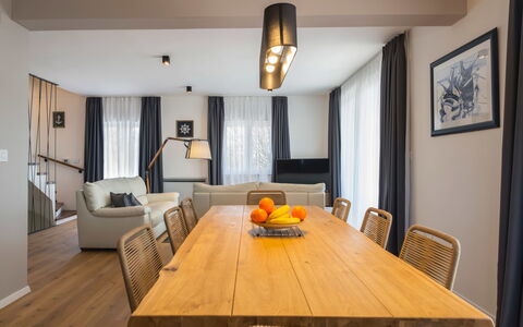 A.r.t.: Kamer, Eigendom, Meubilair, Gebouw, Interieur Ontwerp, Eetkamer, Tafel, Verdieping, Huis, Houten Vloer