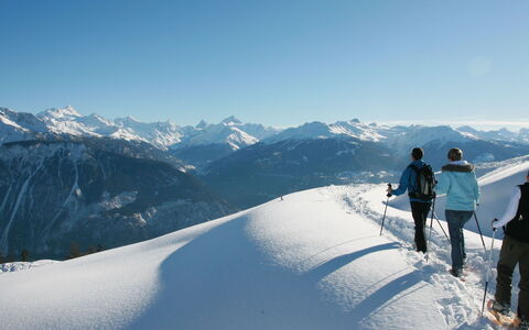 Crans-Montana 643: Lucht, Berg, Sneeuw, Wolk, Helling, Ijskap, Terrein, Glacial Landform, Geologisch Fenomeen