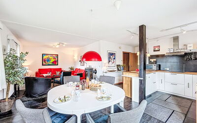Martin 200.30: Meubilair, Flooring, Interieur Ontwerp, Plafond, Appartement, Verdieping, Stoel, Bankstel, Kamer, Woonkamer