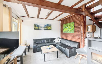 Mary 200.21: Hout, Meubilair, Huis, Bankstel, Kamer, Plafond, Woonkamer, Hardwood, Beits