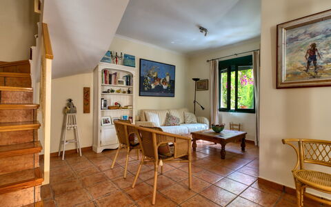 Jardines del Mar: Kamer, Eigendom, Gebouw, Interieur Ontwerp, Verdieping, Meubilair, Plafond, Huis, Tafel, Onroerend Goed