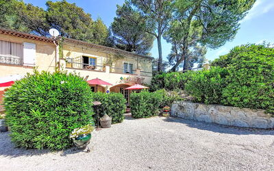 Villa Vivaris (Ven111)