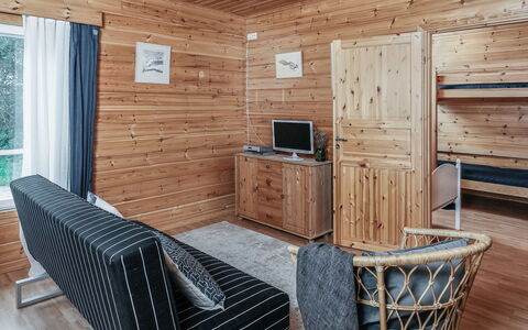 B: Hout, Flooring, Verdieping, Meubilair, Houten Vloer, Interieur Ontwerp, Stapelbed, Kamer, Beits, Hardwood