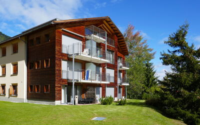 Samedan 7: Eigendom, Huis, Gebouw, Huis, Onroerend Goed, Architectuur, Landgoed, Woongebied, Appartement, Lucht