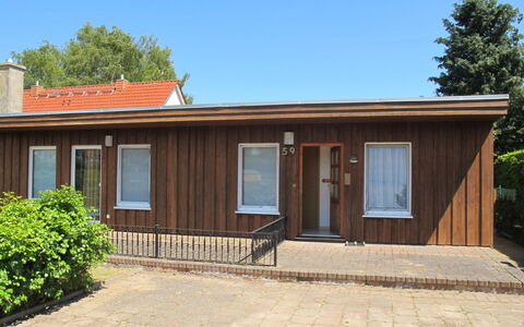 Villa Meike (Insel Poel): Lucht, Fabriek, Venster, Huis, Boom, Deur, Land Lot, Hout, Verblijf