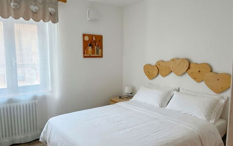 Canazei 510: Meubilair, Interieur Ontwerp, Slaapkamer, Bed, Hout, Laken, Bedding, Linens, Kamer, Textiel