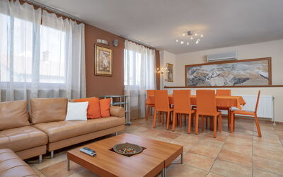 Villa Asi