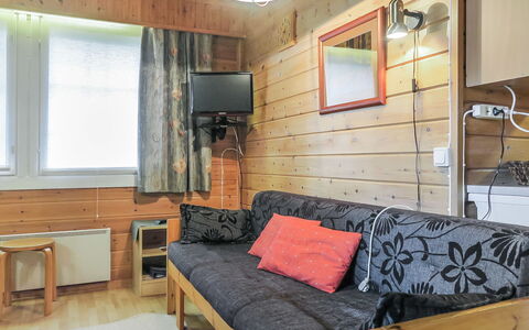 Lomamaja 3: Meubilair, Stoel, Buitenmeubels, Tafel, Hout, Buitentafel, Keuken En Eettafel, Schaduw, Tuin, Paraplu