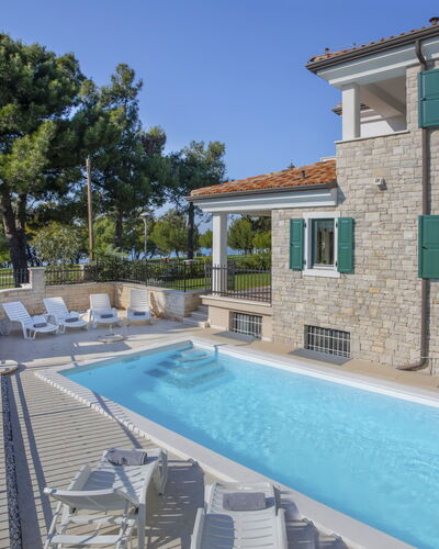 Villa Beach Front