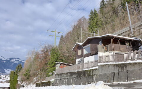 Chalet Guldeli: Wolk, Lucht, Sneeuw, Gebouw, Venster, Helling, Berg, Huis, Fabriek, Boom