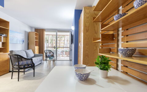 Torredembarra 160: Kamer, Eigendom, Interieur Ontwerp, Meubilair, Gebouw, Huis, Plafond, Woonkamer, Verdieping, Onroerend Goed