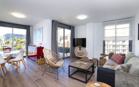 Calpe Calp 268: Woonkamer, Kamer, Eigendom, Meubilair, Interieur Ontwerp, Houten Vloer, Gebouw, Onroerend Goed, Huis, Verdieping