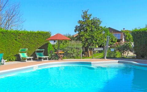 Cà Riviera Bosco Piccolo: Zwembad, Eigendom, Toevlucht, Vrije Tijd, Onroerend Goed, Huis, Vakantie, Landgoed, Gebouw, Villa