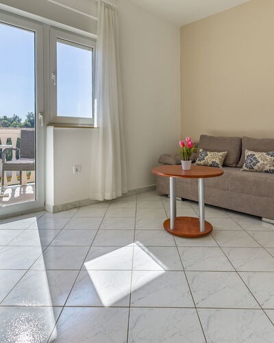 Apartment Rok 7 110.18