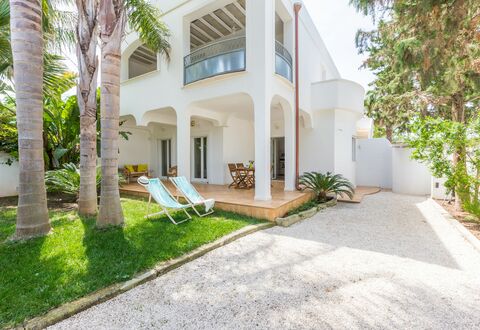 Villetta Ferreri: Eigendom, Huis, Gebouw, Huis, Onroerend Goed, Woongebied, Landgoed, Architectuur, Appartement, Facade