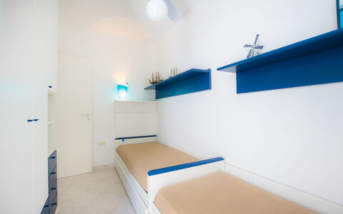 Villa Irene: Eigendom, Kamer, Interieur Ontwerp, Gebouw, Huis, Architectuur, Meubilair, Verdieping, Onroerend Goed, Plafond
