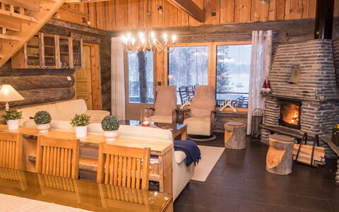 Villa Aurora: Meubilair, Interieur Ontwerp, Hout, Plafond, Woonkamer, Kamer, Flooring, Tafel, Verlichting, Stoel