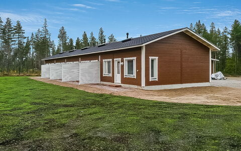 Levin Revontulitaivas a: Hout, Verblijf, Blokhut, Woud, Schuur, Garden Gebouwen, Lariks, Bos, Beits