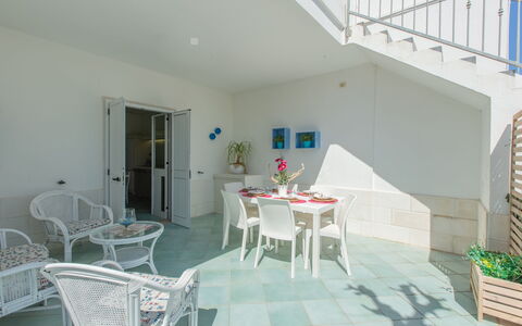 Casa Rosa: Eigendom, Kamer, Gebouw, Huis, Meubilair, Appartement, Interieur Ontwerp, Onroerend Goed, Tafel, Balkon