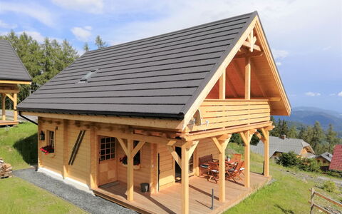 Hütte Gimpel: Lucht, Wolk, Gebouw, Hout, Fabriek, Huis, Boom, Land Lot, Gras, Verblijf