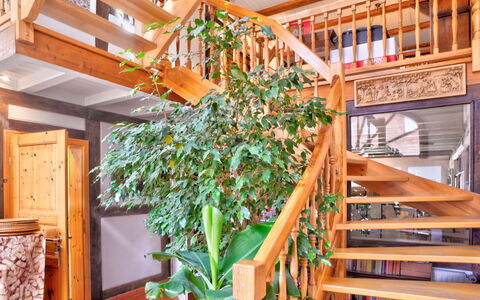 Phileas: Fabriek, Gebouw, Hout, Architectuur, Straal, Beits, Hardwood, Onroerend Goed, Plafond, Takje