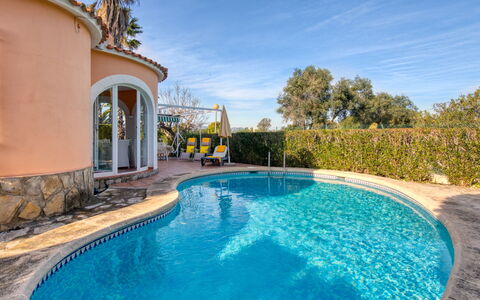 Golf Y Playa: Zwembad, Eigendom, Onroerend Goed, Landgoed, Gebouw, Huis, Huis, Azure, Water, Vakantie