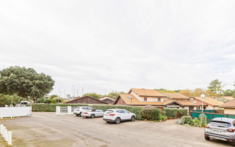 Lotissement les Rives de Capbreton: Auto, Lucht, Wolk, Fabriek, Voertuig, Wiel, Boom, Asfalt, Land Lot
