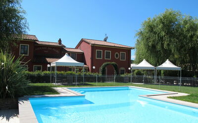 Montecarlo 632 - Montecarlo, Toscane, Italië - Mughetto 632.2