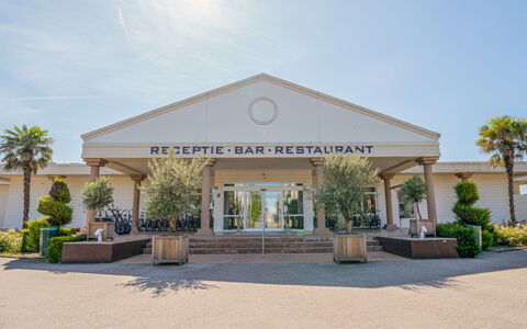 Citta Romana: Eigendom, Gebouw, Huis, Huis, Lucht, Onroerend Goed, Architectuur, Landgoed, Landschap, Woongebied