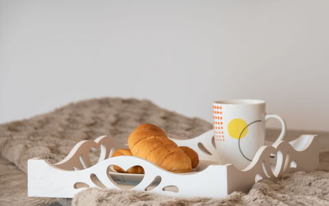 Lovran Tuliševica 406: Tableware, Voedsel, Drinkware, Koffiekop, Kop, Dishware, Serveware, Hout, Ingrediënt, Theekopje