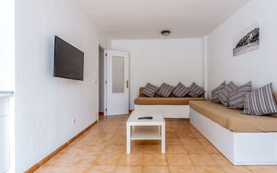 Accommodatie:&nbsp;Neighbours Beach 100.4