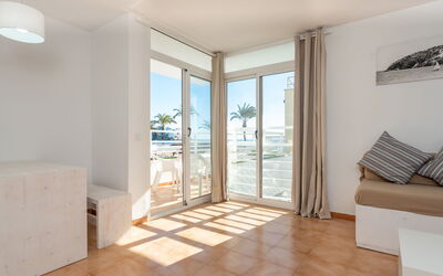 Accommodatie:&nbsp;Neighbours Beach 100.12