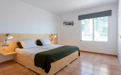 Accommodatie:&nbsp;Neighbours Beach 100.6