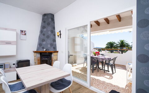 La Camarrocha: Eigendom, Kamer, Meubilair, Gebouw, Interieur Ontwerp, Huis, Woonkamer, Tafel, Plafond, Verdieping