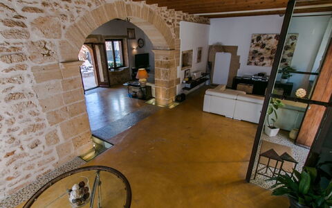 Sa Muralla: Eigendom, Kamer, Verdieping, Gebouw, Flooring, Hardwood, Onroerend Goed, Huis, Interieur Ontwerp, Landgoed
