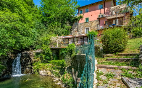 Il Mulinaccio: Natuur, Water, Vegetation, Natuurlijk Landschap, Groen, Waterval, Waterloop, Rivier, Natuurgebied, Architectuur