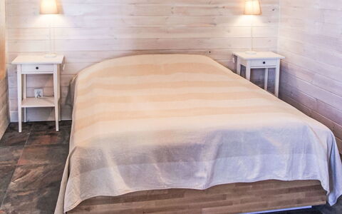 Dom Przy Cisowym Jarze: Meubilair, Flooring, Bed, Slaapkamer, Verdieping, Hout, Interieur Ontwerp, Laken, Bedding, Houten Vloer