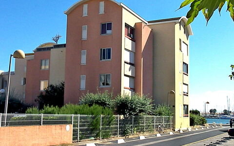 Les Occitanes: Woongebied, Eigendom, Gebouw, Architectuur, Buurt, Huis, Onroerend Goed, Appartement,  Dorf\, Facade