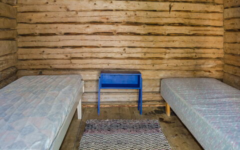 Purola: Meubilair, Stoel, Buitenmeubels, Tafel, Hout, Buitentafel, Keuken En Eettafel, Schaduw, Tuin, Paraplu