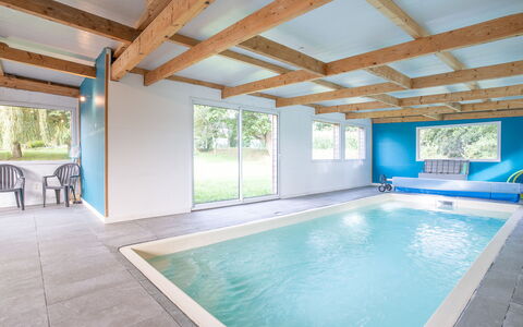 Villa Heol: Zwembad, Toevlucht, Eco Hotel, Ontwerp, Hotel, Villa, Backyard, Recreatiecentrum, Thermae
