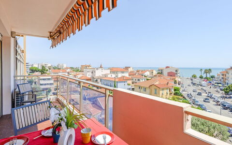 Etoile de Mer: Eigendom, Balkon, Gebouw, Onroerend Goed, Appartement, Kamer, Huis, Vakantie, Toevlucht, Architectuur